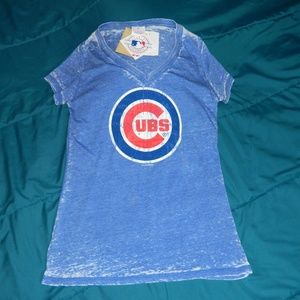Chicago Cubs Blue V neck Medium 5th and Ocean